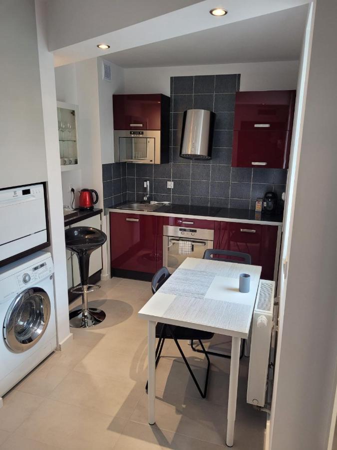 Apartament Wierzbowa 6 Z Klimatyzacja 波兹南 外观 照片